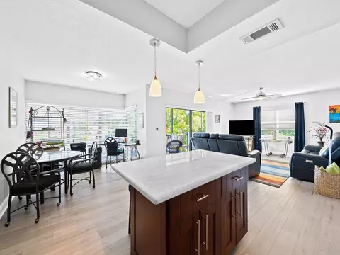 1839 Middle River Dr #105, Fort Lauderdale, FL 33305