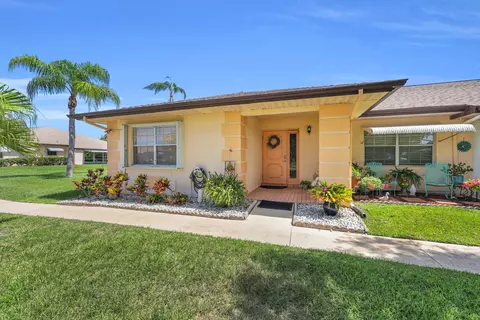 515 Ponderosa Dr #42A, Fort Pierce, FL 34982