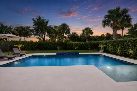 7082 Prudencia Dr, Lake Worth, FL 33463