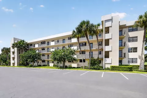 2460 Deer Creek Country Club Blvd #206-A, Deerfield Beach, FL 33442