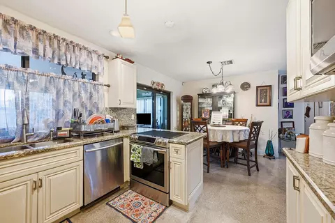 Kitchen - 1310 SW 7th Ave, Deerfield Beach, FL 33441 photo 3 of 5