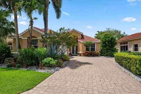 4462 Hazleton Ln, Lake Worth, FL 33449