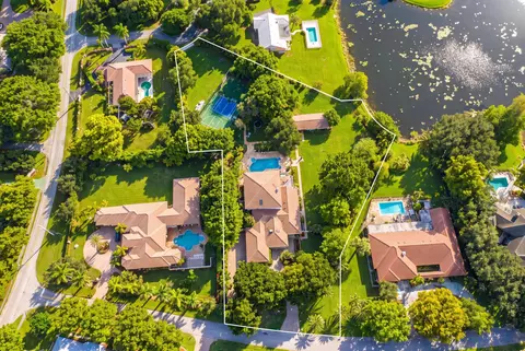 4351 NW 101st Dr, Coral Springs, FL 33065