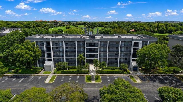 4091 Cypress Reach Ct #403, Pompano Beach, FL 33069