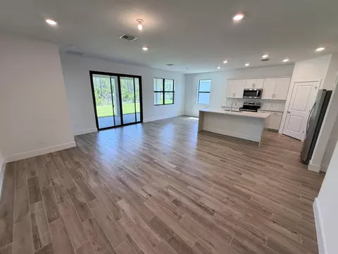 6660 SE Park Trace Dr, Stuart, FL 34997 photo 8
