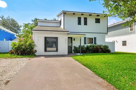 2474 Douglas Ave, Delray Beach, FL 33444