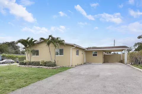 827 Caroline Ave, West Palm Beach, FL 33413