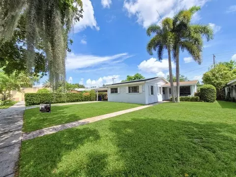 1029 Omar Rd, West Palm Beach, FL 33405