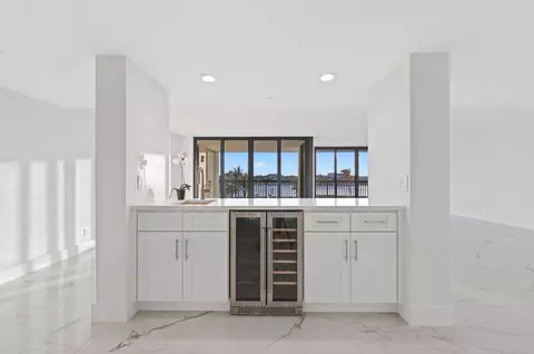 Kitchen - 19670 S Beach Rd #D314, Jupiter, FL 33469 photo 6 of 6
