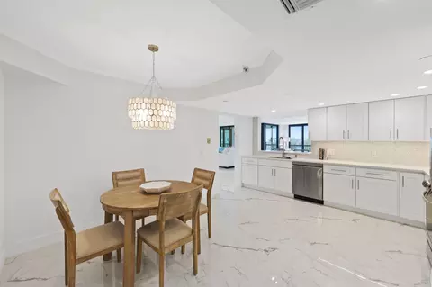Dining - 19670 S Beach Rd #D314, Jupiter, FL 33469 photo 1 of 6