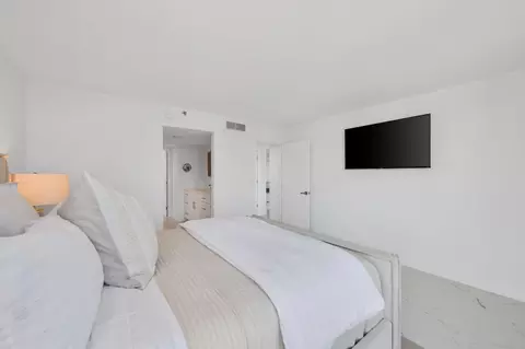 Bedroom - 19670 S Beach Rd #D314, Jupiter, FL 33469 photo 5 of 5
