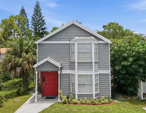 5825 Dewberry Way, West Palm Beach, FL 33415