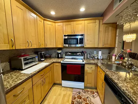 10791 NW 14th St, Plantation, FL 33322