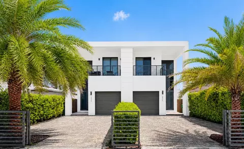 3090 SW 17th St, Miami, FL 33145