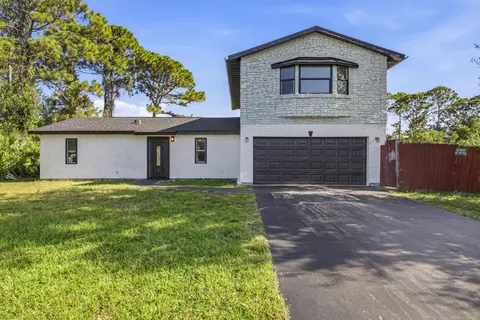 1640 Sandusky St SE, Palm Bay, FL 32909