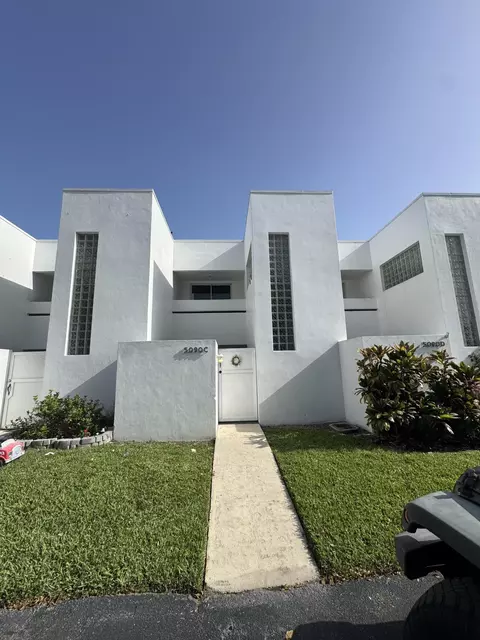 5090 Elmhurst Rd #C, West Palm Beach, FL 33417