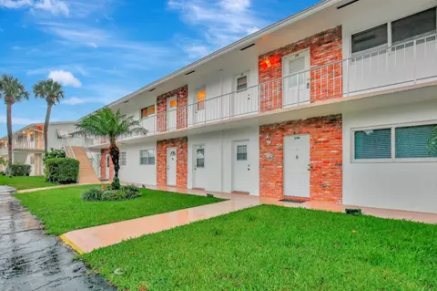 2650 W Golf Blvd #255, Pompano Beach, FL 33064