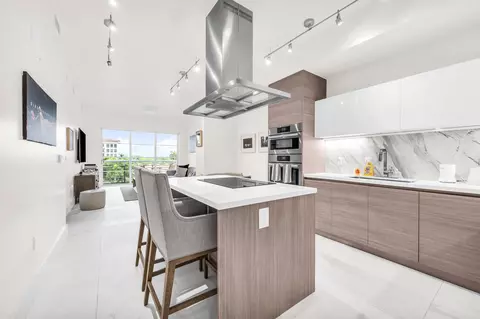155 E Boca Raton Rd #524, Boca Raton, FL 33432