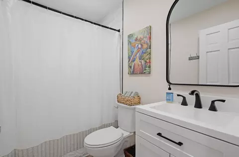 Bath - 5216 SE Orange St, Stuart, FL 34997 photo 1 of 5