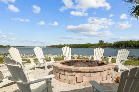 View/Area - 5216 SE Orange St, Stuart, FL 34997 photo 1 of 3