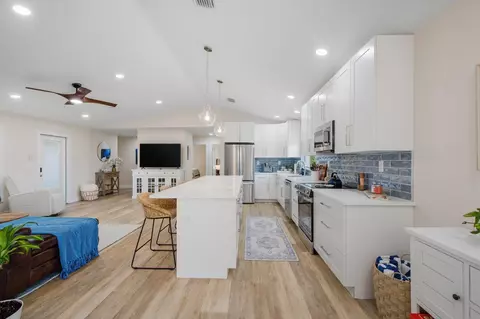 Kitchen - 5216 SE Orange St, Stuart, FL 34997 photo 2 of 7