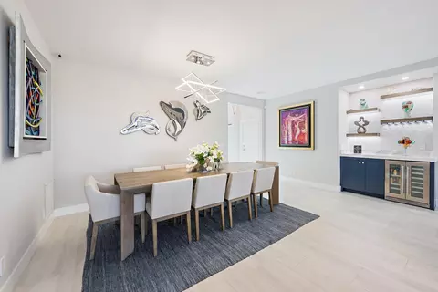 Dining - 301 Captains Way, Jupiter, FL 33477 photo 2 of 7