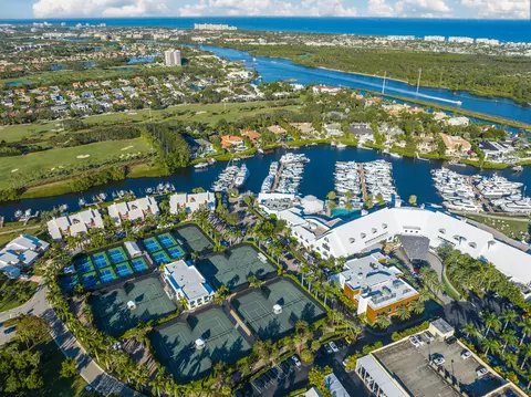 View/Area - 301 Captains Way, Jupiter, FL 33477 photo 8 of 9