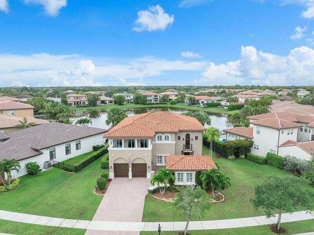 8279 NW 122nd Ln, Parkland, FL 33076