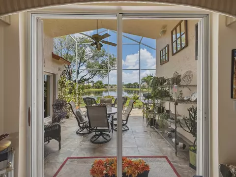 8328 Grand Messina Cir, Boynton Beach, FL 33472