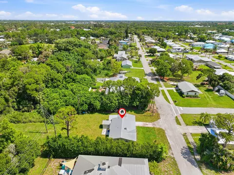 View/Area - 5926 SE Inez Ave, Stuart, FL 34997 photo 11 of 12