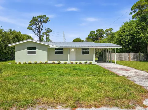 Exterior - 5926 SE Inez Ave, Stuart, FL 34997 photo 9 of 9