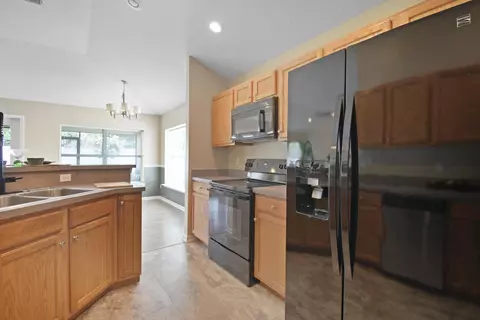 Kitchen - 948 Oak Arbor Cir, Saint Augustine, FL 32084 photo 3 of 3