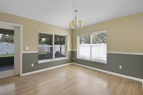 Living - 948 Oak Arbor Cir, Saint Augustine, FL 32084 photo 3 of 9