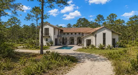 2320 82nd Ave SW, Vero Beach, FL 32968
