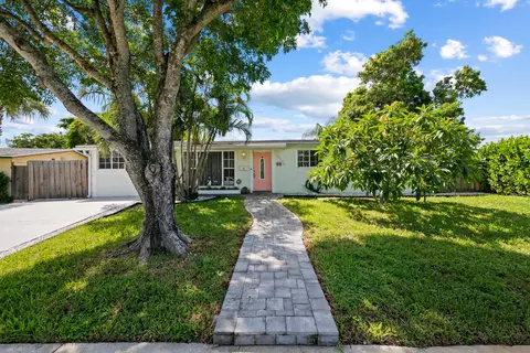 12104 Hillman Dr, Palm Beach Gardens, FL 33410