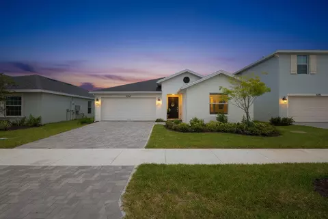 6339 NW Windwood Way, Port Saint Lucie, FL 34987