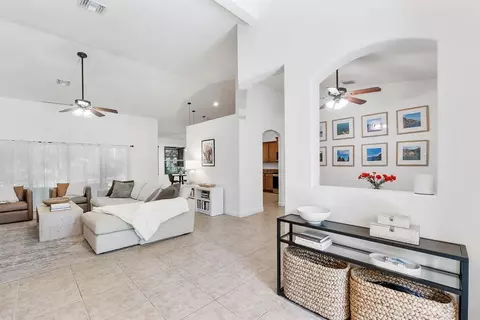 Entry Way - 9608 Mockingbird Trl, Jupiter, FL 33478 photo 1 of 3