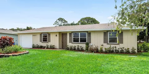 2407 SE Marius St, Port Saint Lucie, FL 34952