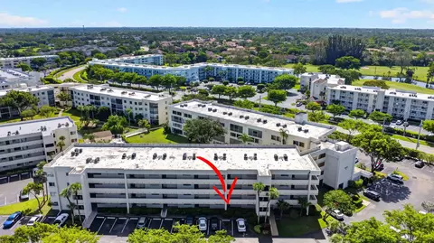 3186 Via Poinciana #114, Lake Worth, FL 33467