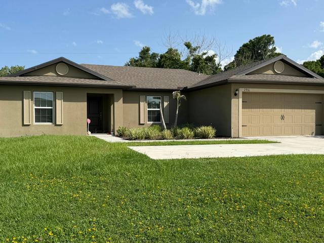 2916 SE Melaleuca Blvd, Port Saint Lucie, FL 34952