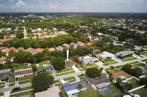 304 Circle W, Jupiter, FL 33458 photo 41