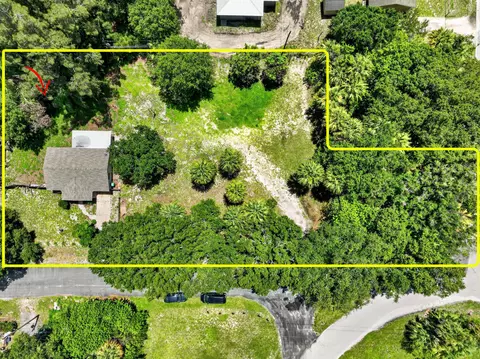 1920 N 48th St, Fort Pierce, FL 34947