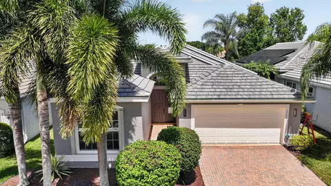 7760 Lighthouse Point Ln, Lake Worth, FL 33467