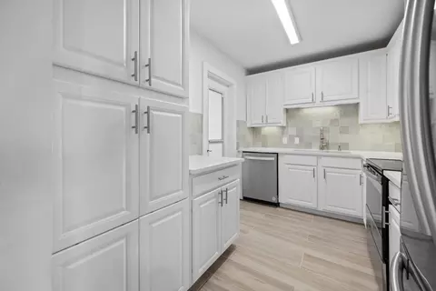 225 S Beach Rd, Jupiter, FL 33469 photo 9