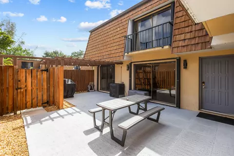 102 1st Ln, Greenacres, FL 33463
