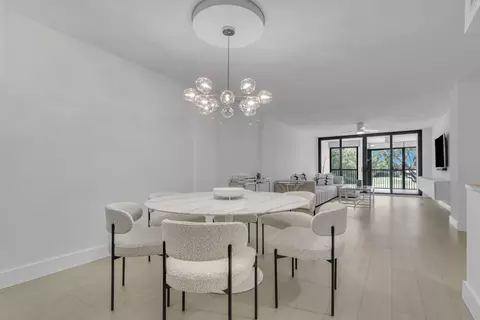 2806 N 46th Ave #D334, Hollywood, FL 33021