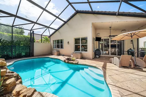 Exterior - 8564 Breezy Oak Way, Boynton Beach, FL 33473 photo 9 of 18