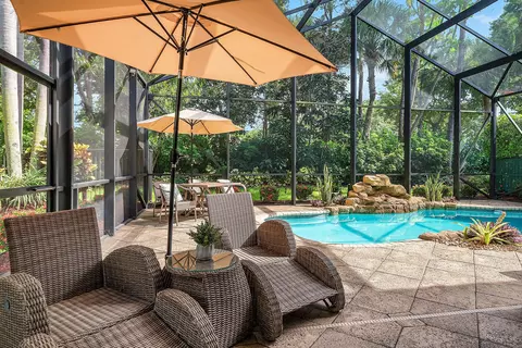 Exterior - 8564 Breezy Oak Way, Boynton Beach, FL 33473 photo 4 of 18