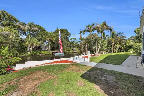 7639 SE Fork River Dr, Stuart, FL 34997 photo 8
