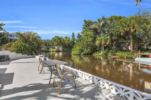 7639 SE Fork River Dr, Stuart, FL 34997 photo 6